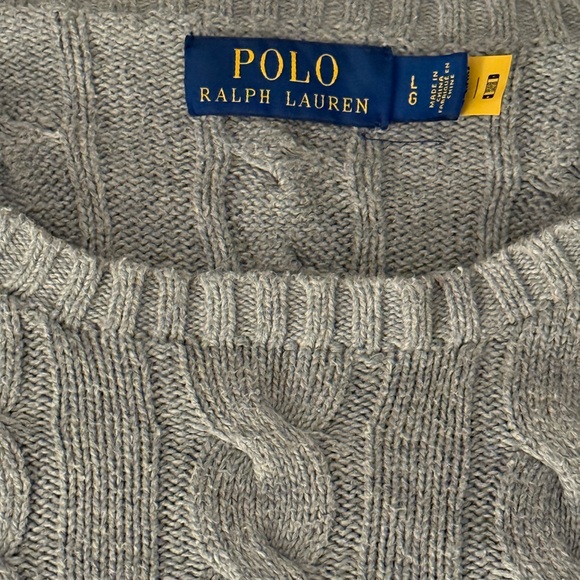 Polo Ralph Lauren Women’s Grey Cable Knit Sweater - Picture 5 of 5